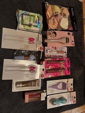 Makeup bundle
